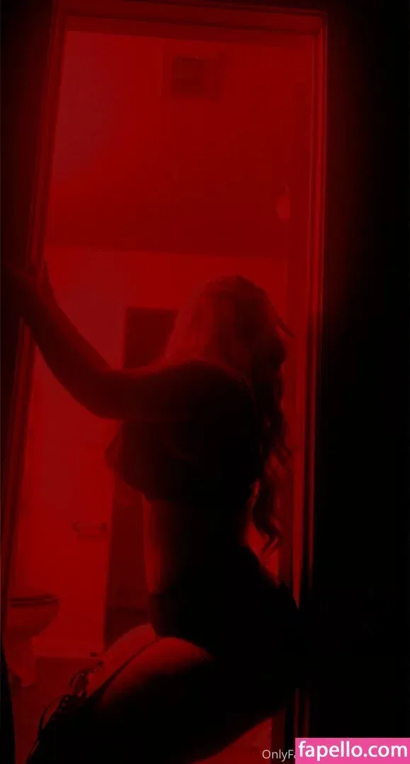 squishybunx Onlyfans Photo Gallery 