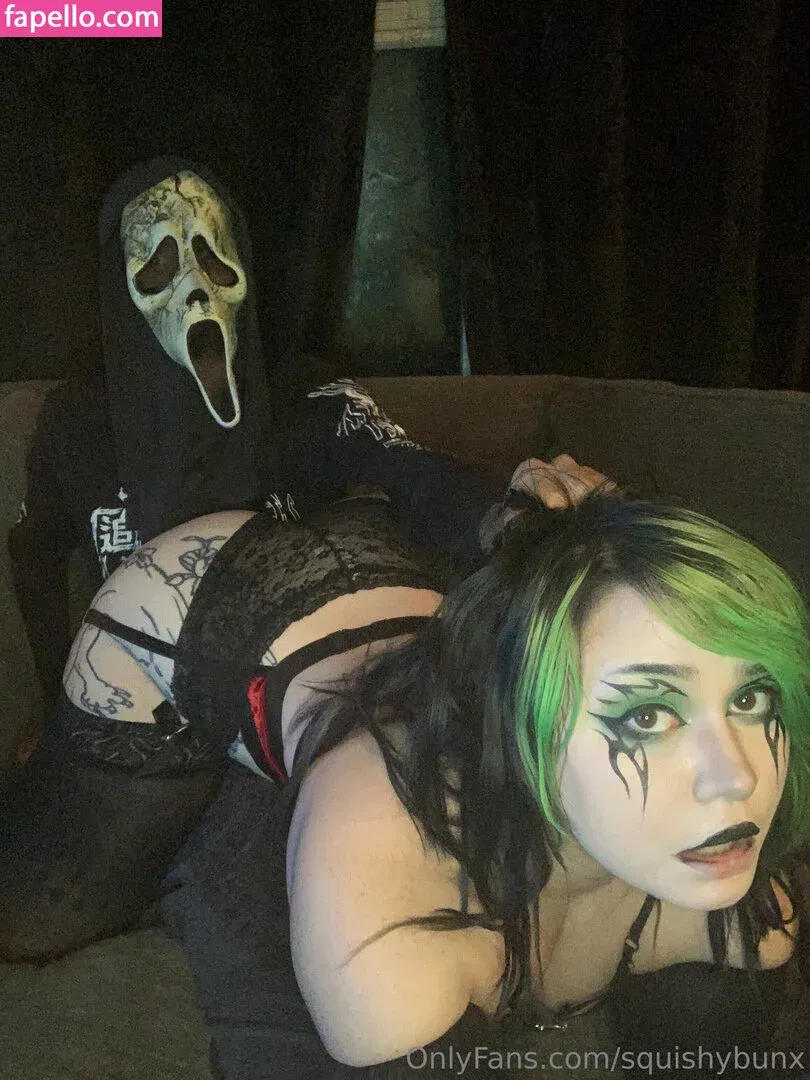 squishybunx Onlyfans Photo Gallery 