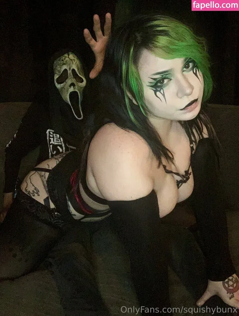 squishybunx Onlyfans Photo Gallery 