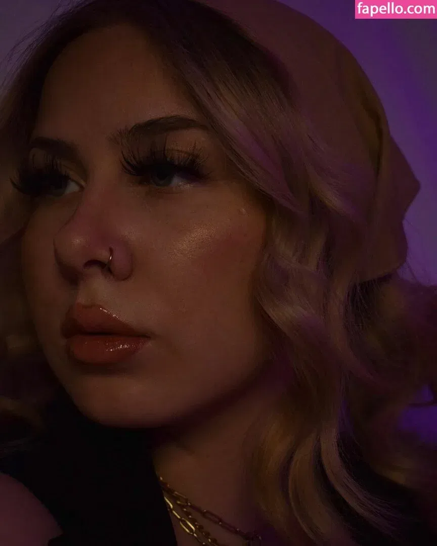 Stefanie Onlyfans Photo Gallery 