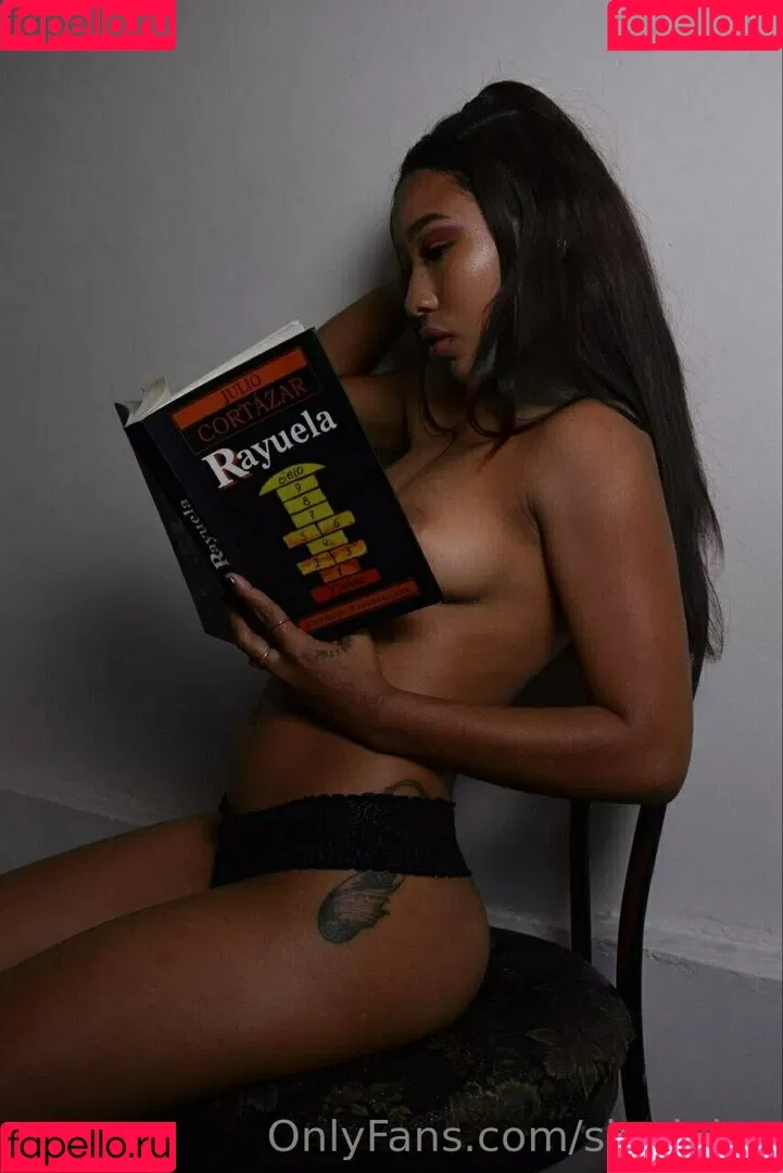 sinaluisa Onlyfans Photo Gallery 