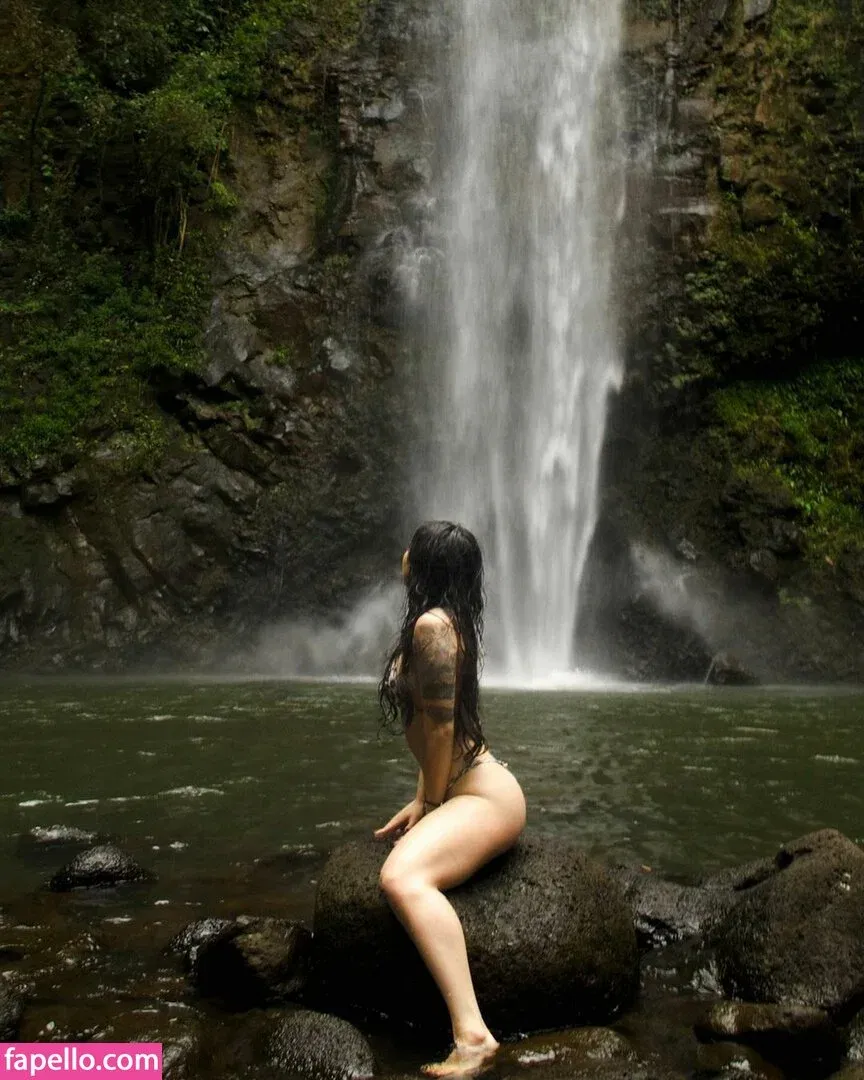 Michelle Yee Onlyfans Photo Gallery 