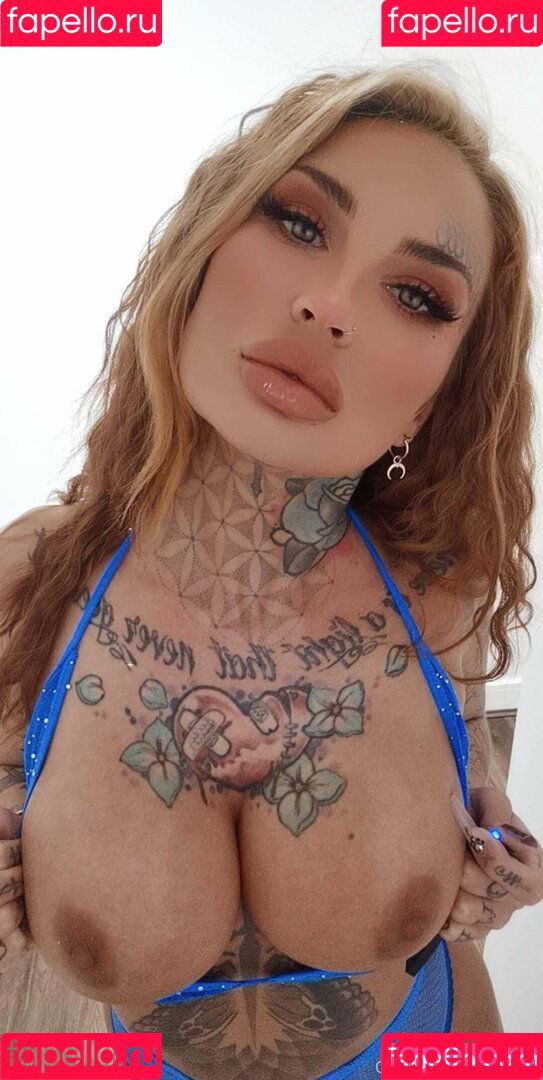 Zelenia Onlyfans Photo Gallery 