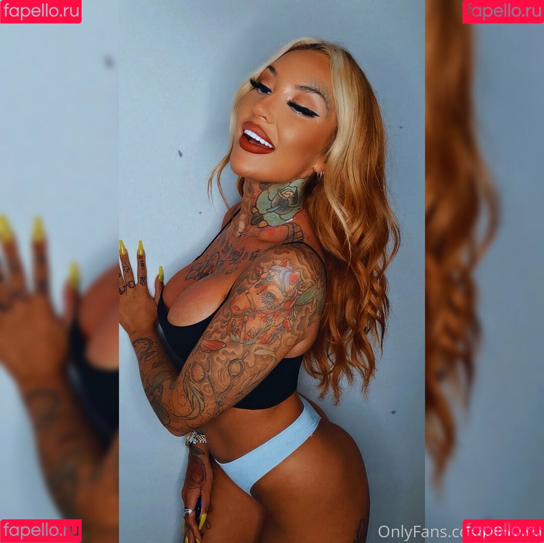 Zelenia Onlyfans Photo Gallery 