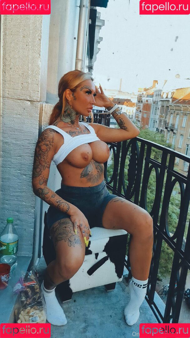 Zelenia Onlyfans Photo Gallery 