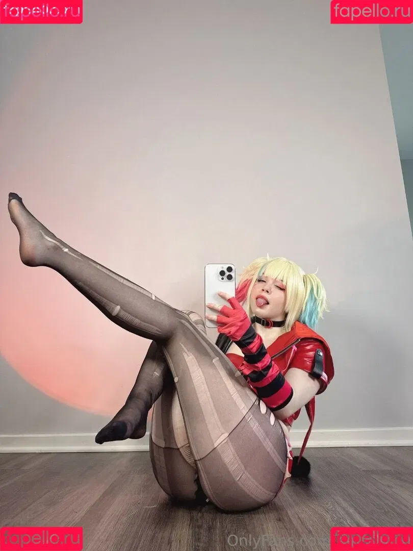 Emfox.png Onlyfans Photo Gallery 