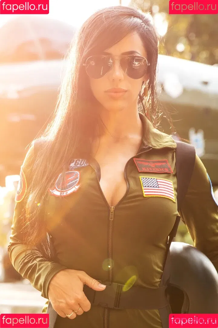 Alex Zedra Onlyfans Photo Gallery 