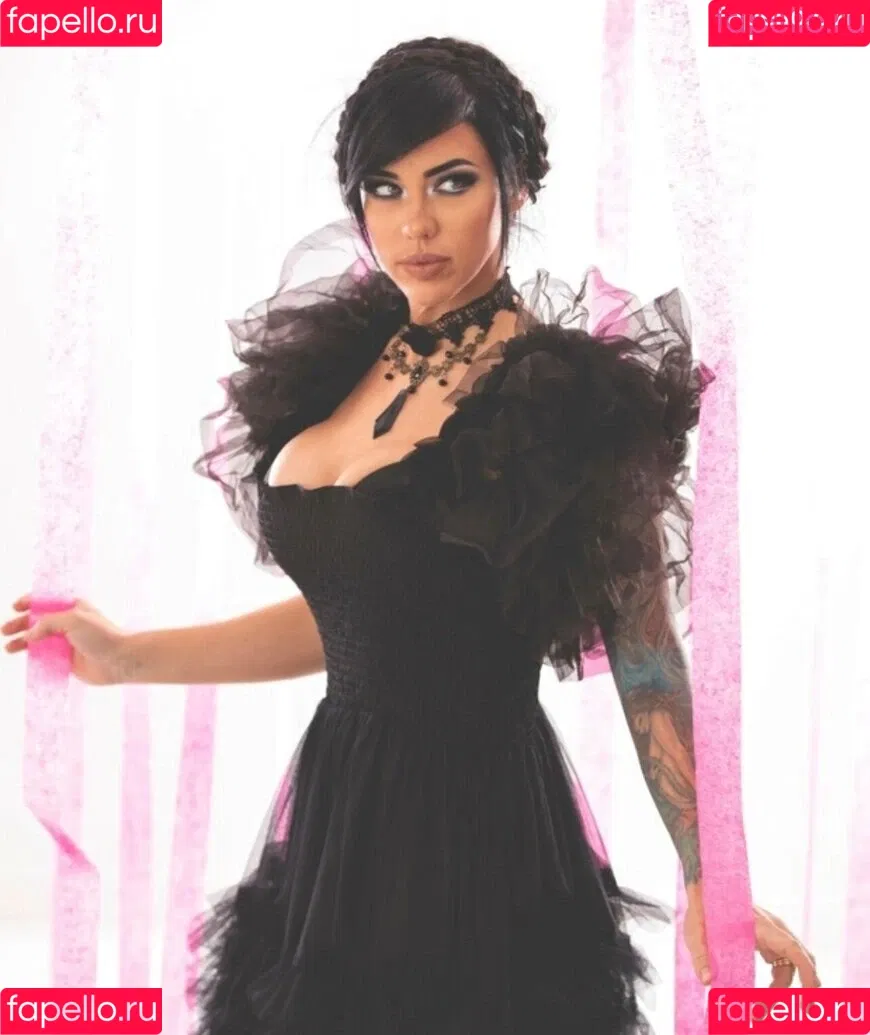 Alex Zedra Onlyfans Photo Gallery 