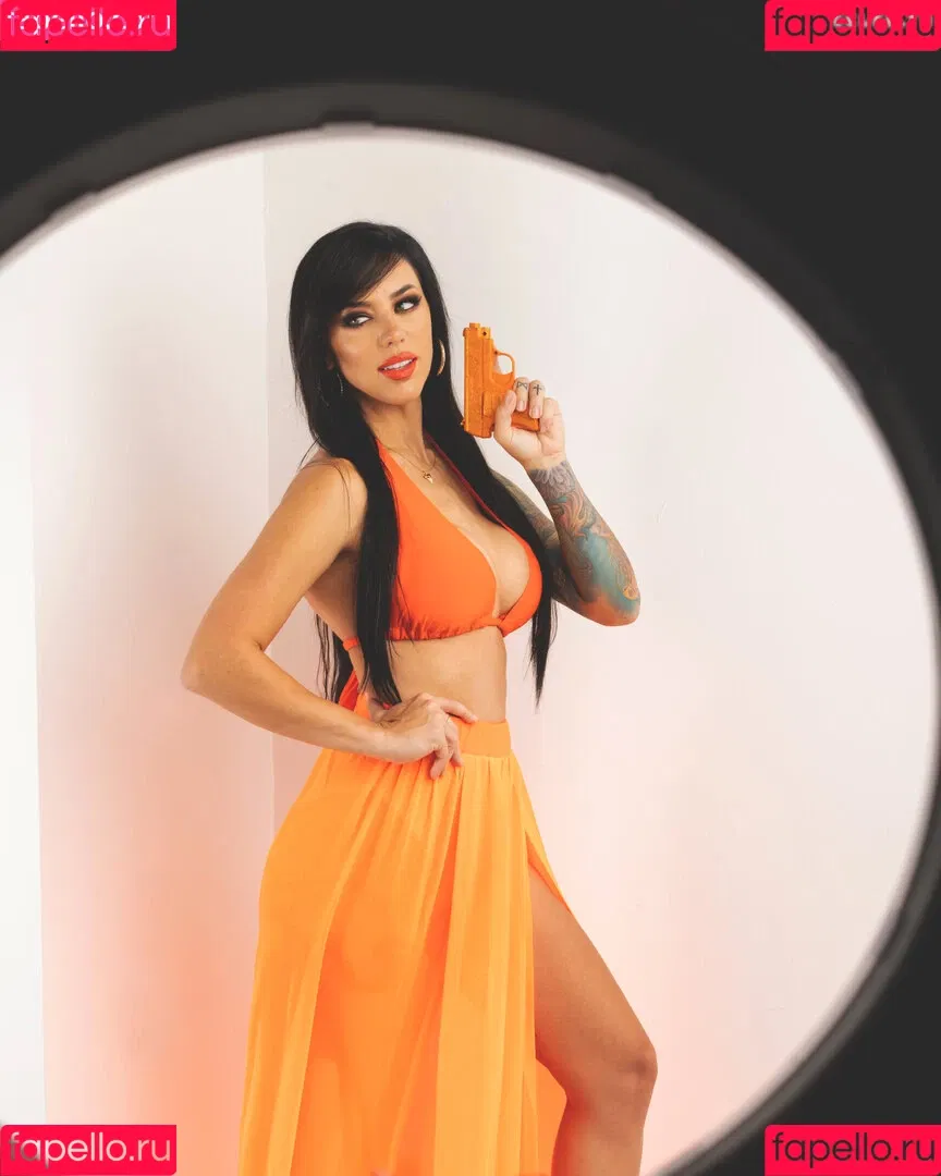 Alex Zedra Onlyfans Photo Gallery 