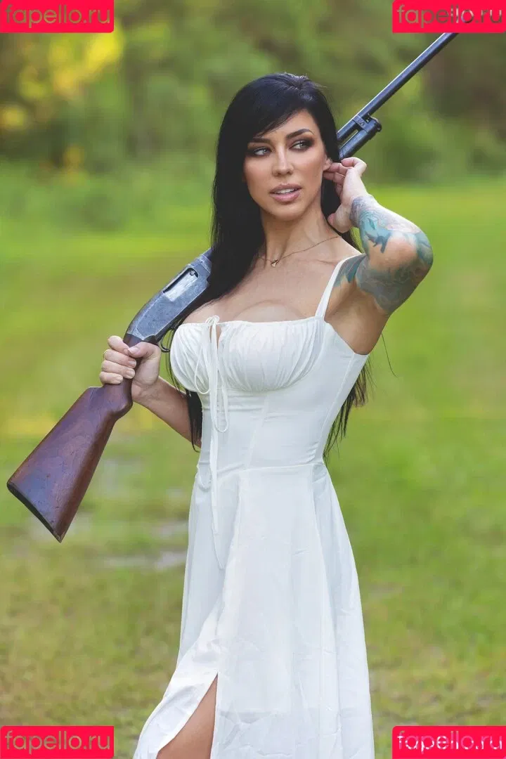 Alex Zedra Onlyfans Photo Gallery 