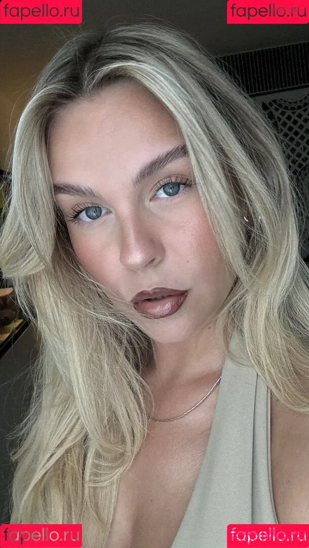 Dagi Bee Onlyfans Photo Gallery 