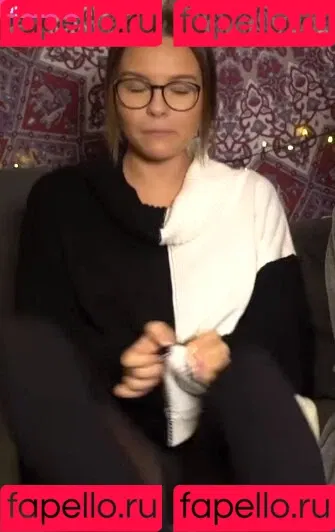 Dagi Bee Onlyfans Photo Gallery 
