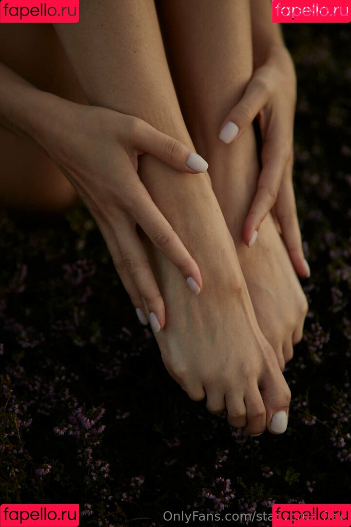 Stacy Cruz Onlyfans Photo Gallery 