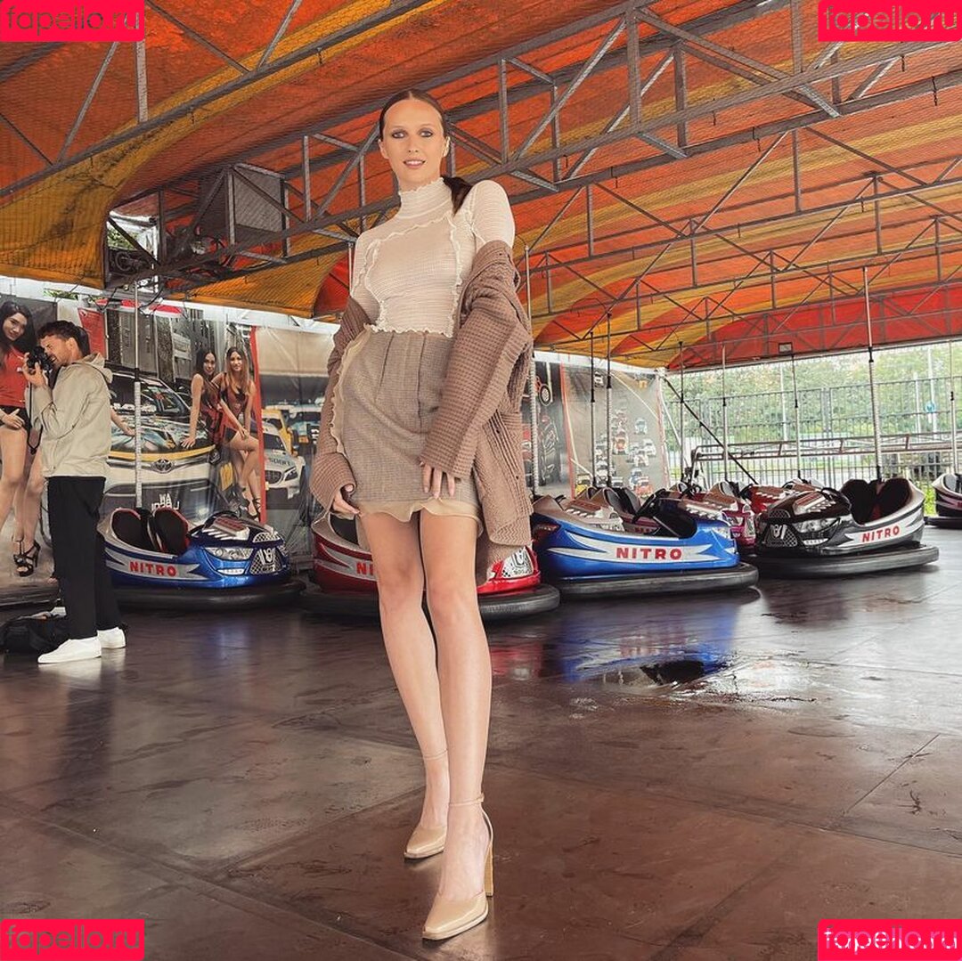 Stacy Cruz Onlyfans Photo Gallery 