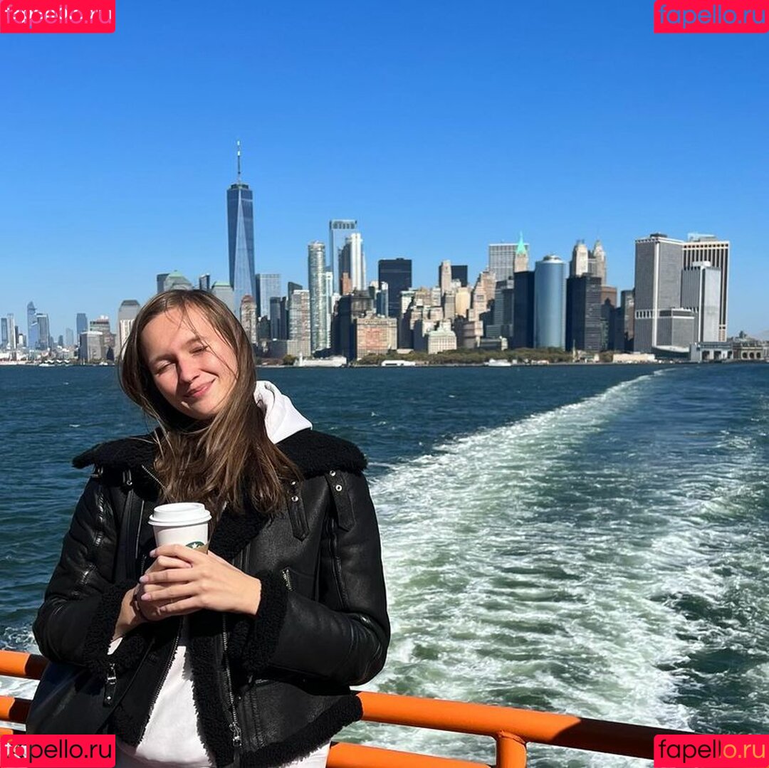 Stacy Cruz Onlyfans Photo Gallery 