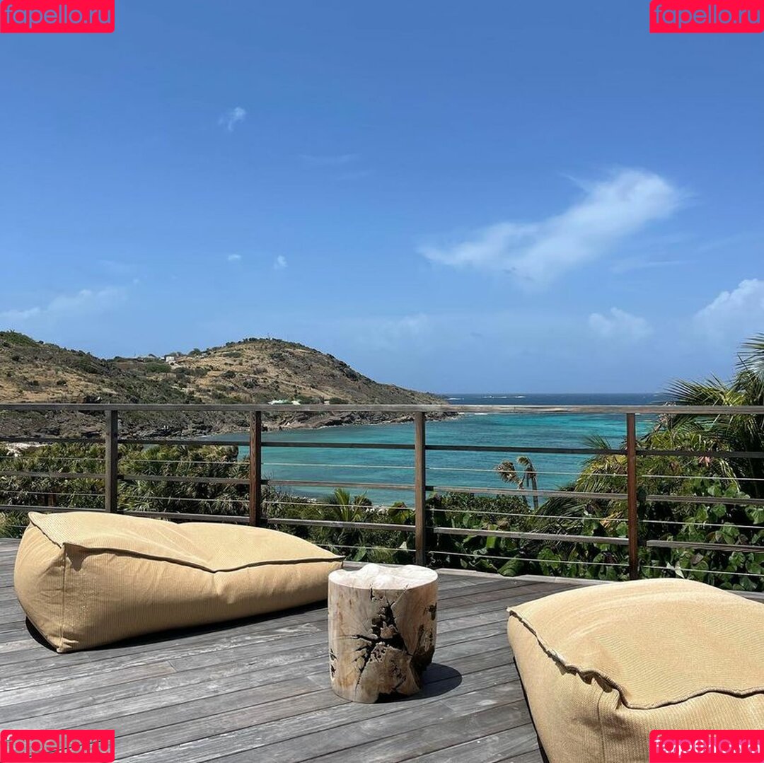 Stacy Cruz Onlyfans Photo Gallery 