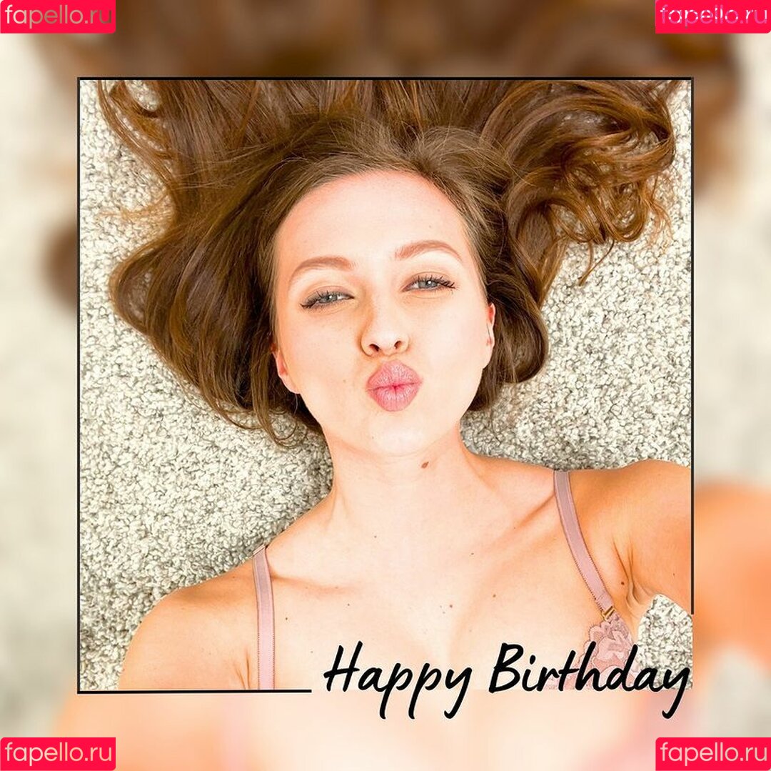 Stacy Cruz Onlyfans Photo Gallery 