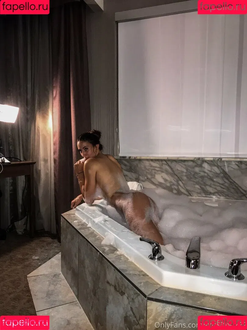 chachoux22 Onlyfans Photo Gallery 