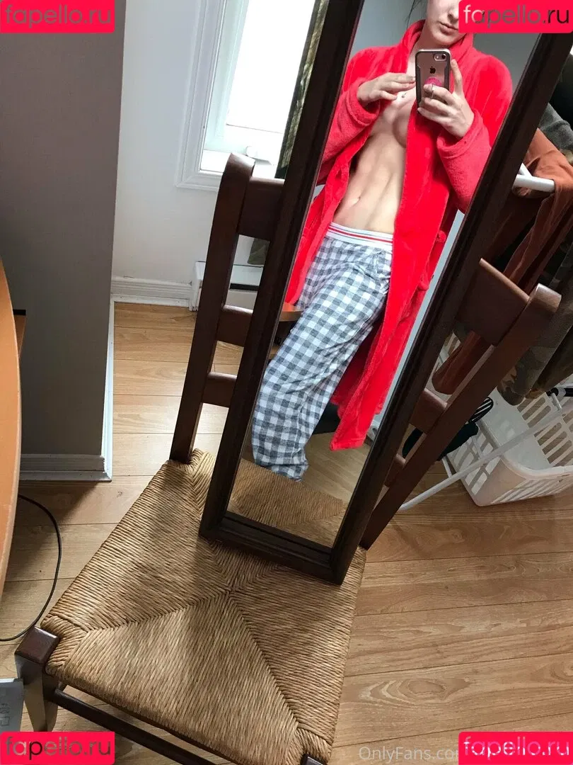 chachoux22 Onlyfans Photo Gallery 