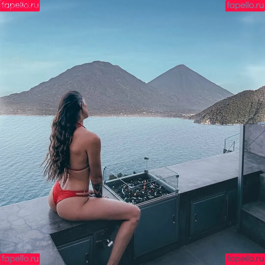 chachoux22 Onlyfans Photo Gallery 