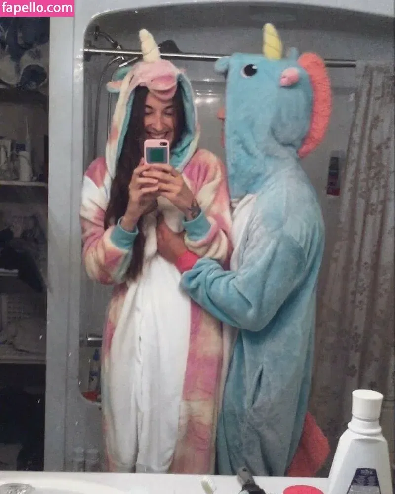 chachoux22 Onlyfans Photo Gallery 