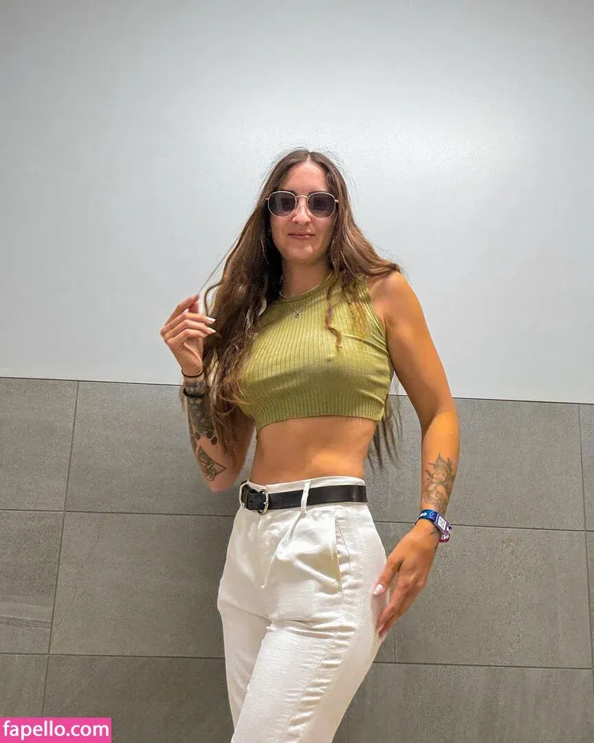 chachoux22 Onlyfans Photo Gallery 