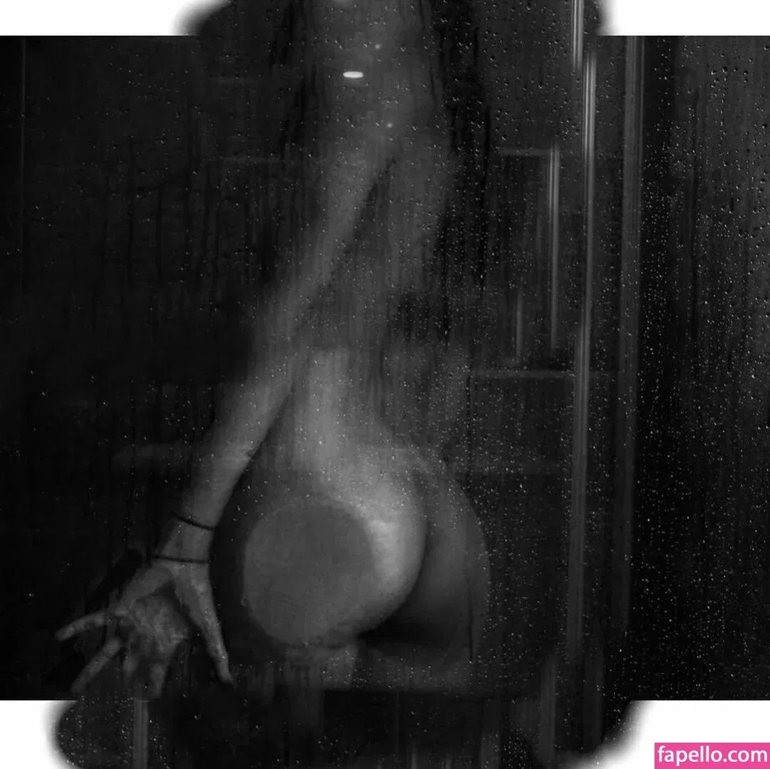 chachoux22 Onlyfans Photo Gallery 