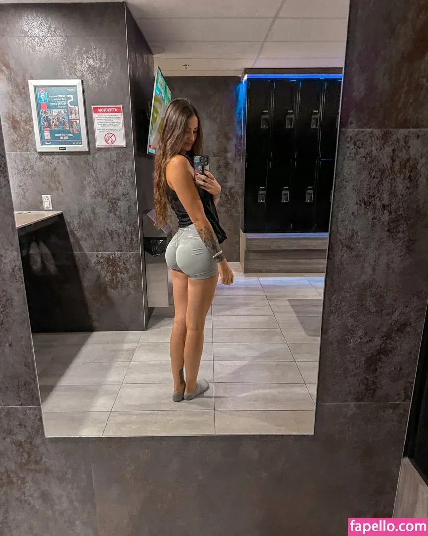 chachoux22 Onlyfans Photo Gallery 