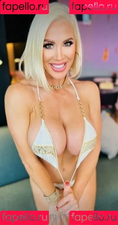 Miss Kenzie Anne Onlyfans Photo Gallery 