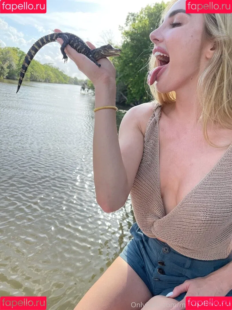 Miss Kenzie Anne Onlyfans Photo Gallery 