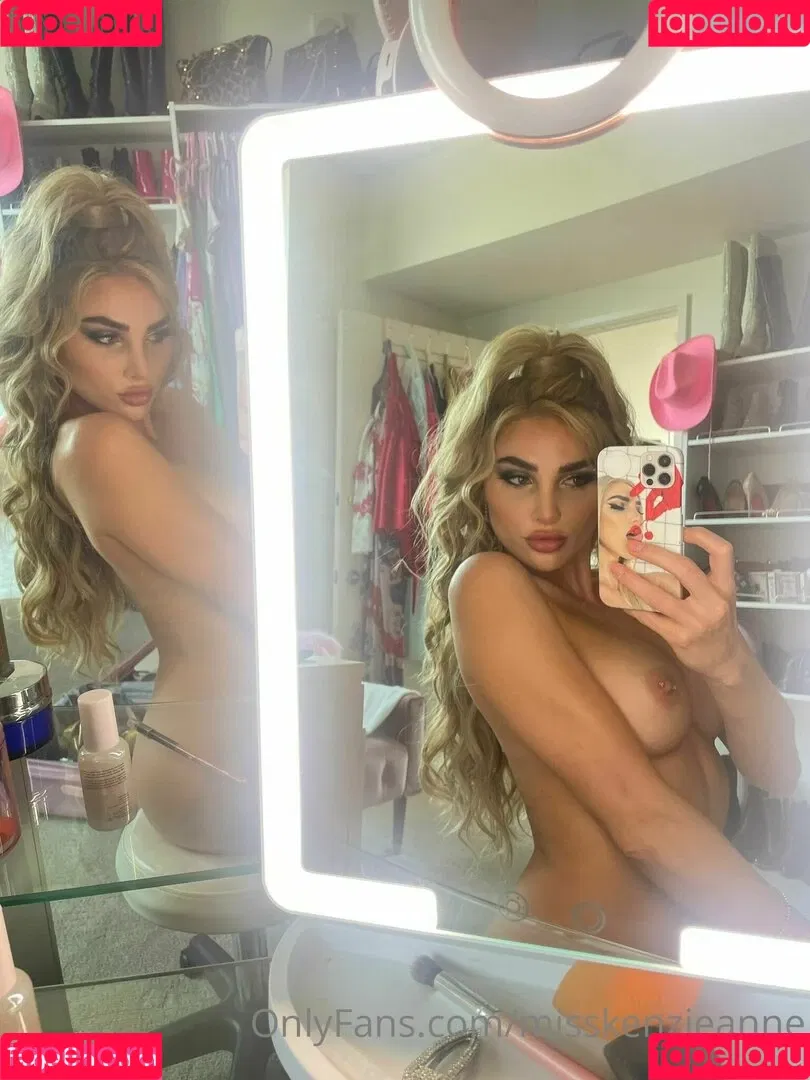 Miss Kenzie Anne Onlyfans Photo Gallery 