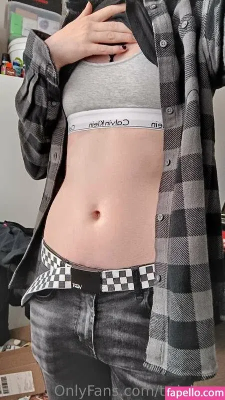 TwinkOnE Onlyfans Photo Gallery 