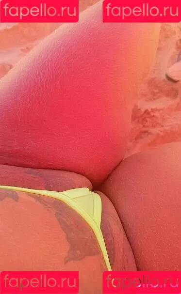 Esther Exhib Onlyfans Photo Gallery 