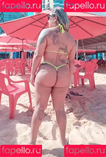 Esther Exhib Onlyfans Photo Gallery 