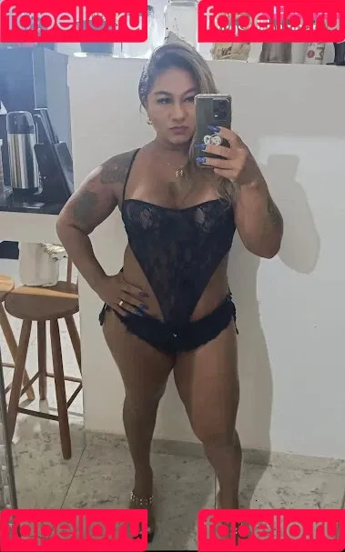 Esther Exhib Onlyfans Photo Gallery 