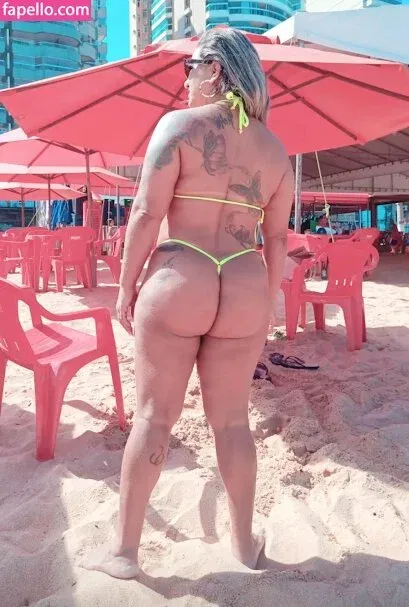 Esther Exhib Onlyfans Photo Gallery 