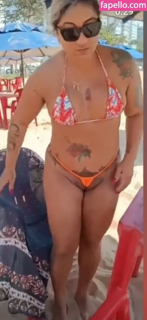 Esther Exhib Onlyfans Photo Gallery 