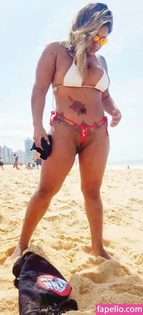 Esther Exhib Onlyfans Photo Gallery 