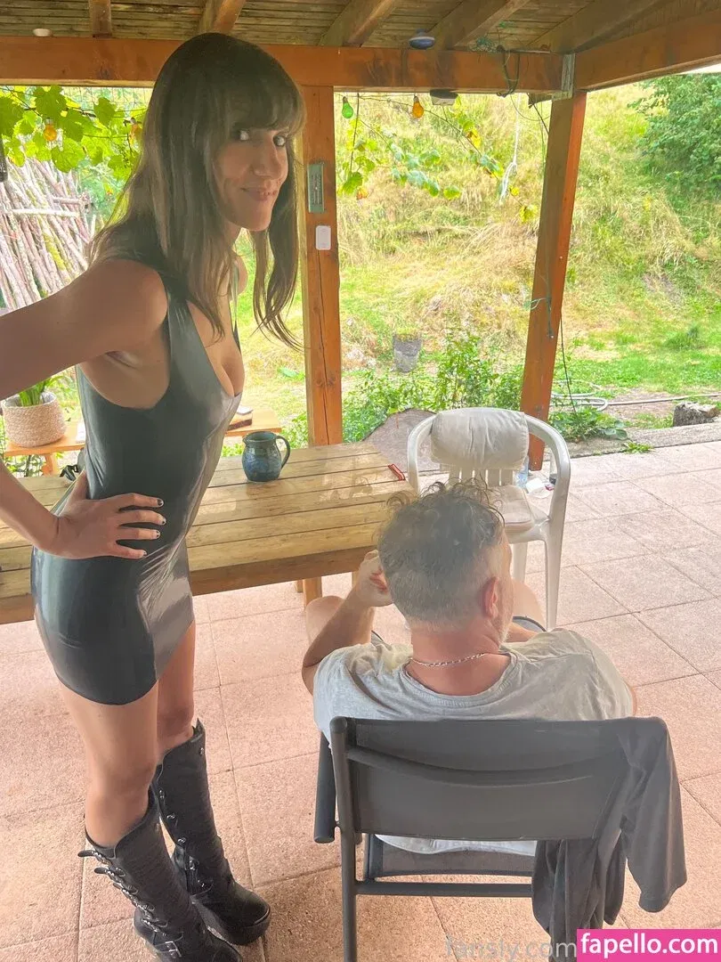 Lety Howl Onlyfans Photo Gallery 