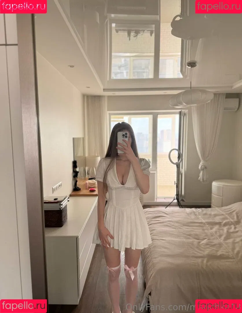marichka18 Onlyfans Photo Gallery 