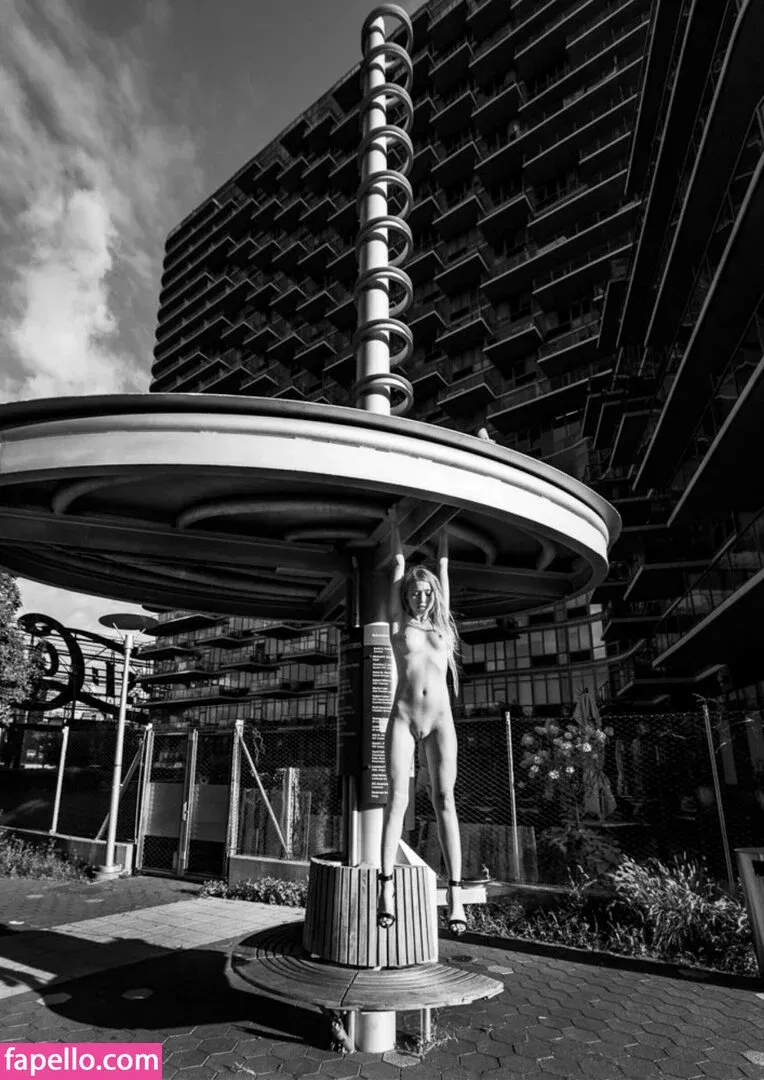 rey_eleen Onlyfans Photo Gallery 