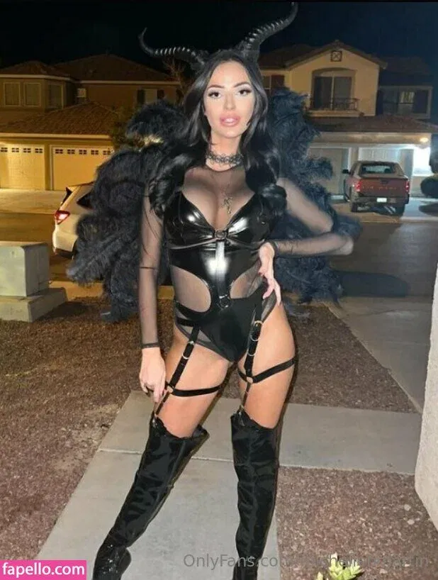 michellebmartin Onlyfans Photo Gallery 