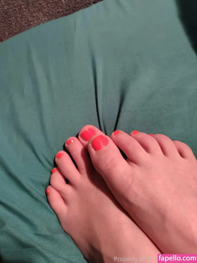 nutformecassie Onlyfans Photo Gallery 