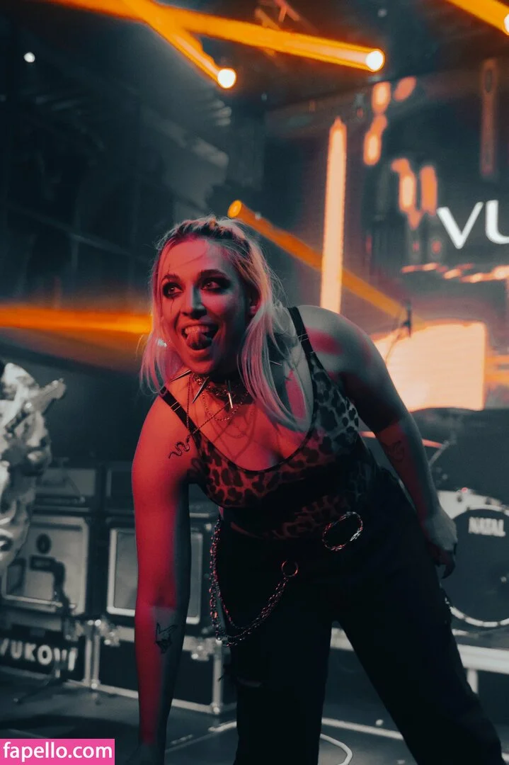 Janine Shilstone Onlyfans Photo Gallery 