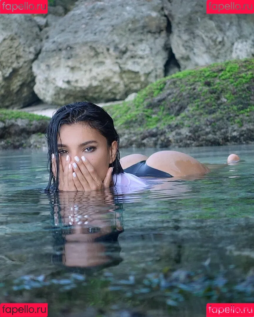 Sveta Bilyanova Onlyfans Photo Gallery 