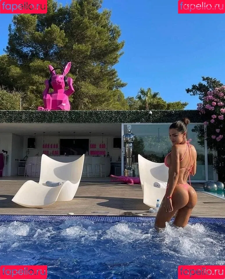 Sveta Bilyanova Onlyfans Photo Gallery 