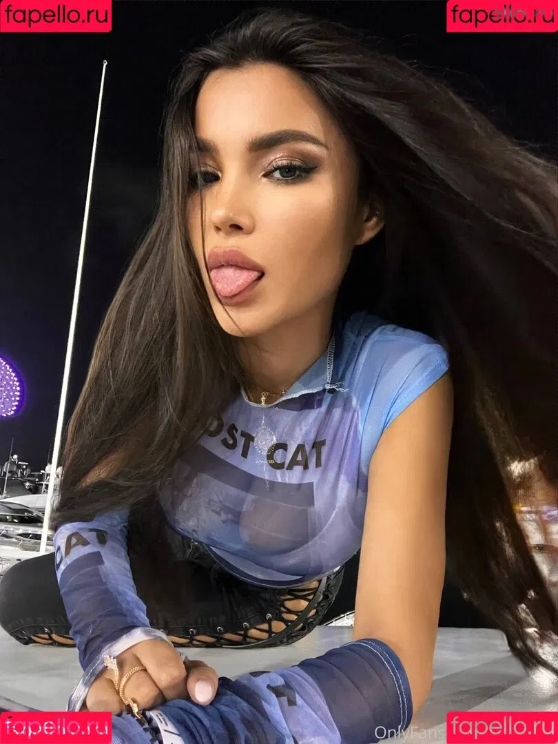 Sveta Bilyanova Onlyfans Photo Gallery 