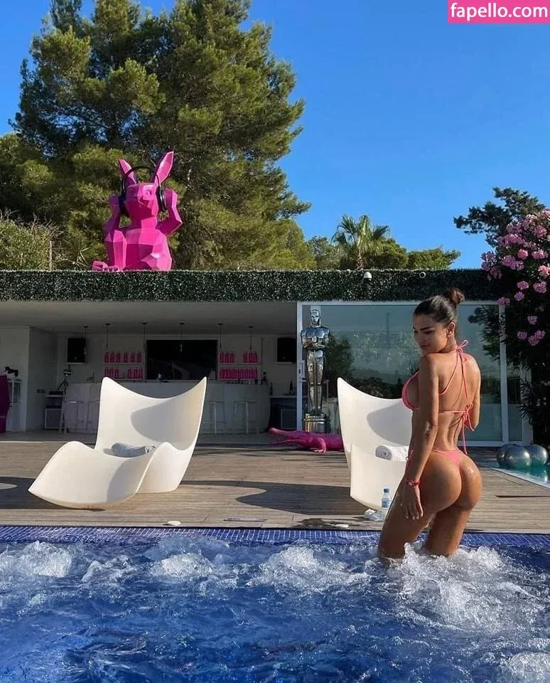 Sveta Bilyanova Onlyfans Photo Gallery 