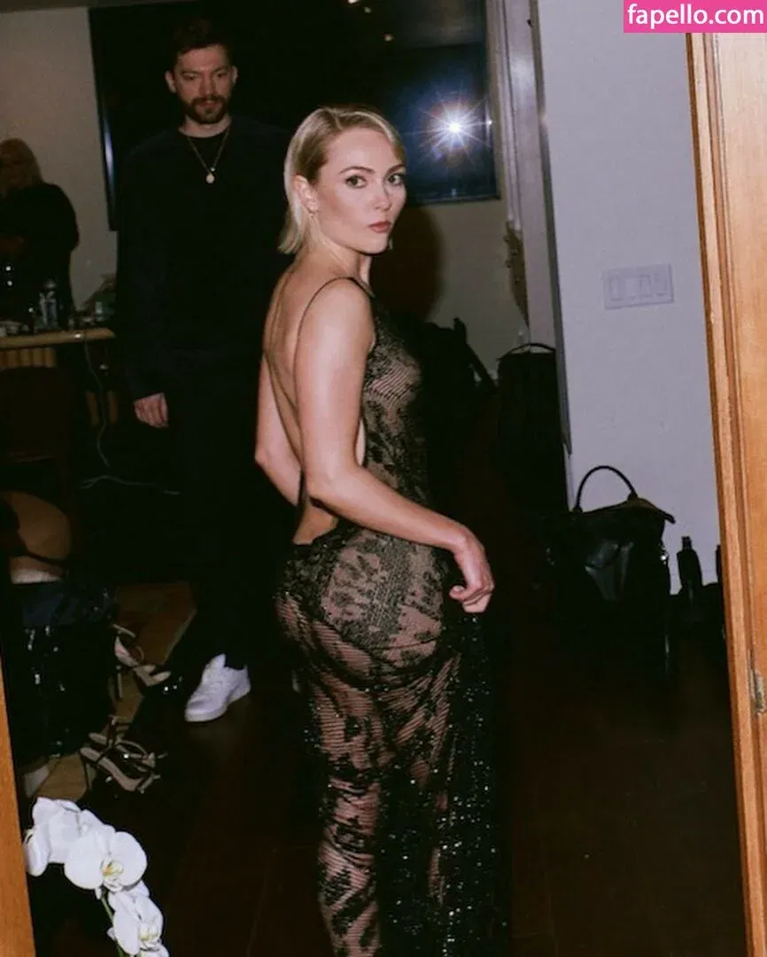 Anne Sofia Robbe Onlyfans Photo Gallery 