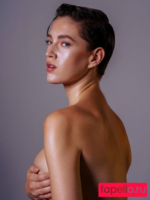 Anne Sofia Robbe Nude Onlyfans Photo 9